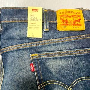 40x32 levi jeans. Style 596 - Loose Straight